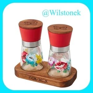 ❤️The Pioneer Woman Fancy Flourish 3-Piece Salt & Pepper Grinder Set: Red